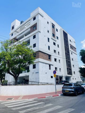 זאב אורלוב 35