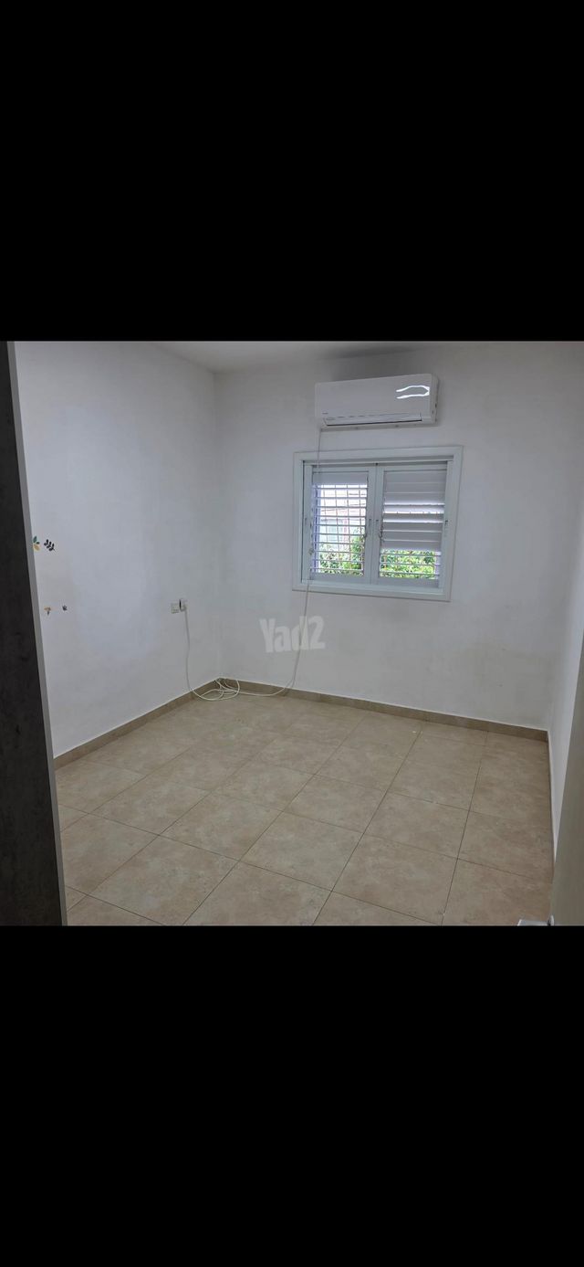 דירה, התחייה 5, נאות שושנים, חולון