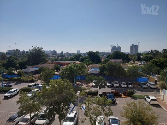 שונית 2