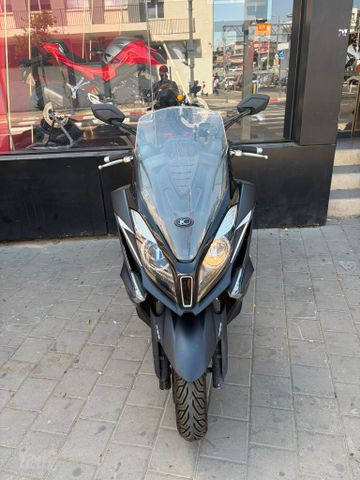 מודעת רכב קימקו דאון-טאון 250