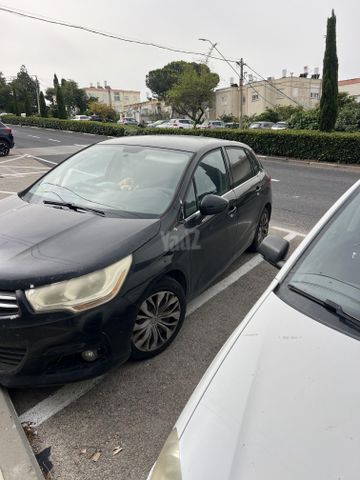 feedItemObj.data.row_1