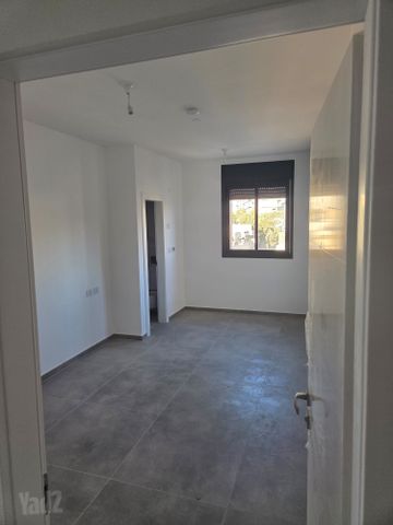 דירה להשכרה בירושלים — 3