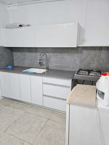 יחידת דיור להשכרה בתל אביב יפו — 3