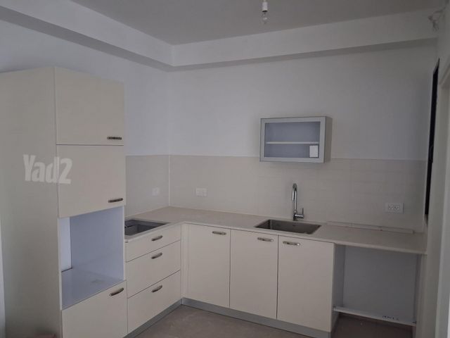 מניה שוחט 5