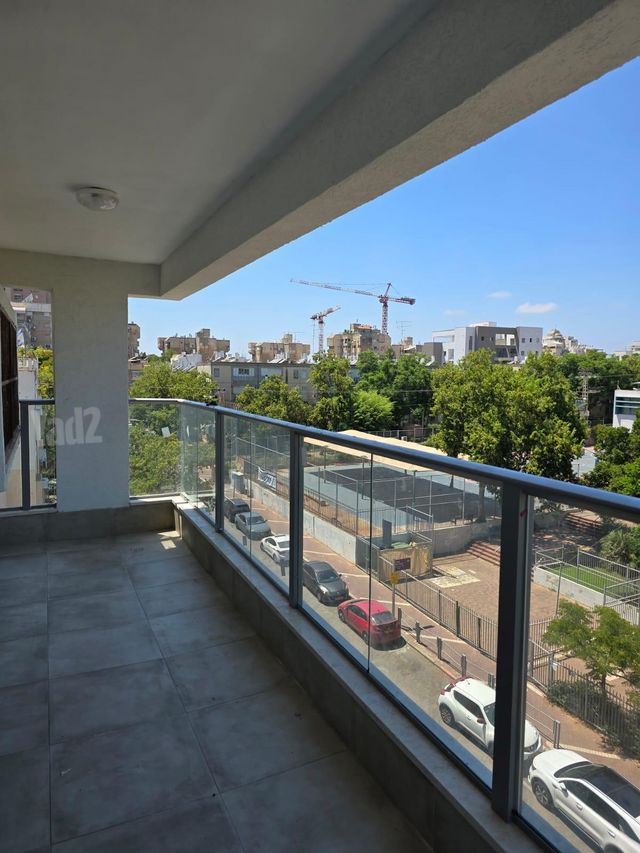 דירה, שער האריות 13, קרית שרת מזרח, חולון