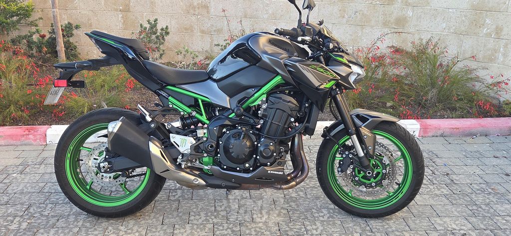 מודעת רכב קאוואסאקי Z900