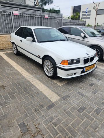 מודעת רכב ב מ וו