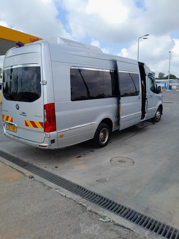 מודעת רכב מיניבוסים ורכבי הסעות