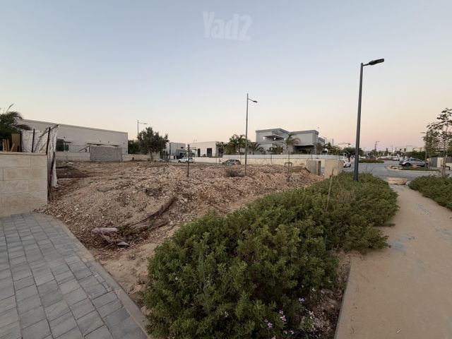 נחל כרכום 1
