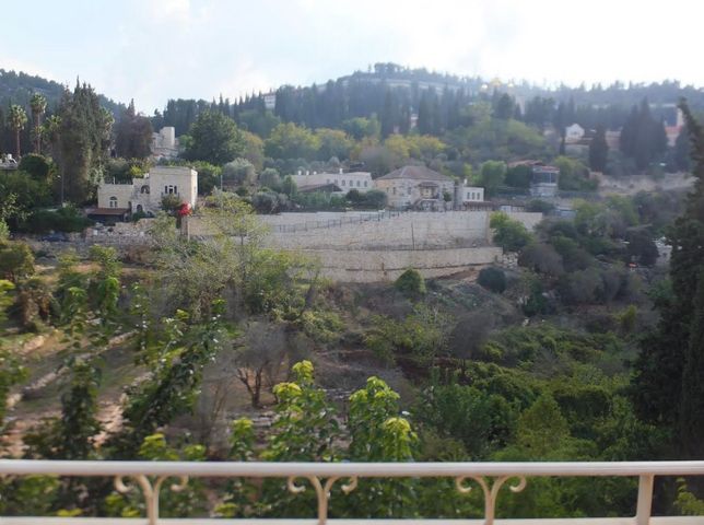 בית פרטי/ קוטג' להשכרה בירושלים — 3
