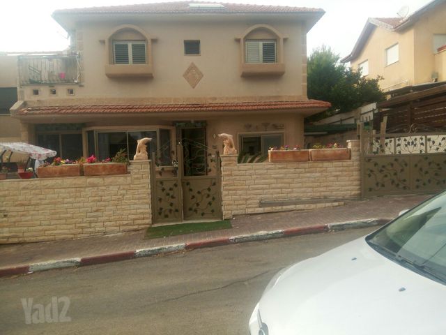הכובשים 93