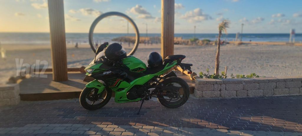 מודעת רכב קאוואסאקי נינג'ה 400