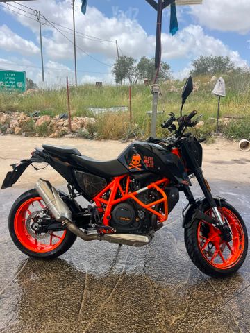 מודעת רכב KTM Naked Duke 690