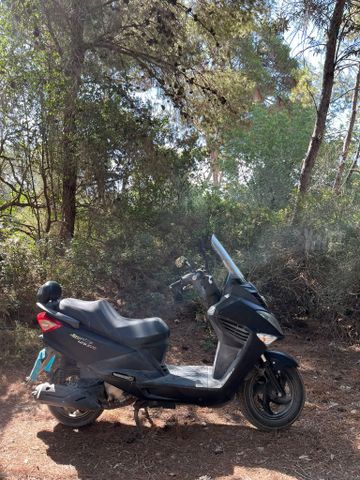 מודעת רכב סאן יאנג ג'וי רייד 125