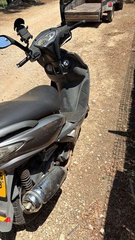 מודעת רכב סאן יאנג VS125