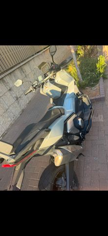 מודעת רכב הונדה X-ADV750