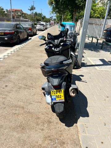 מודעת רכב הונדה FORZA350