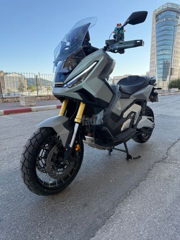 מודעת רכב הונדה X-ADV750