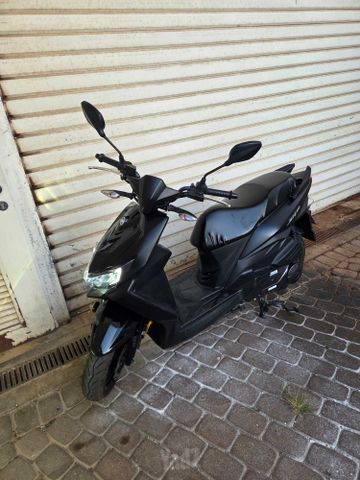 מודעת רכב סאן יאנג Jet 4 RX