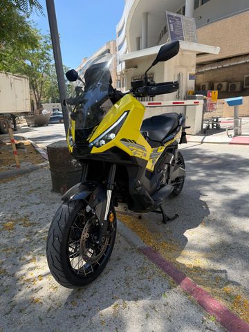 מודעת רכב הונדה X-ADV750