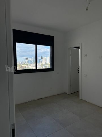 דירה למכירה בתל אביב יפו — 5