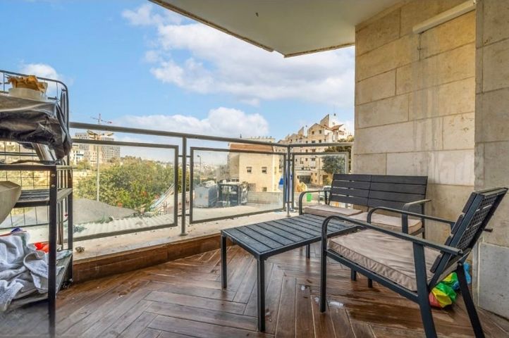 דירה למכירה בירושלים — 2