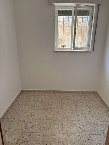יחידת דיור להשכרה בירושלים — 2
