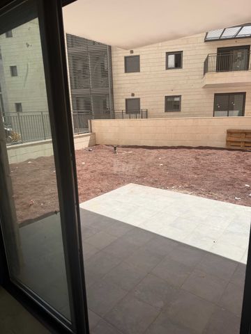 דירת גן להשכרה בירושלים — 3