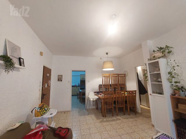 אשר 3