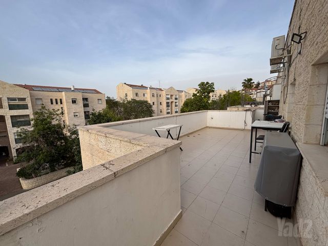 דירה להשכרה בבית שמש — 2