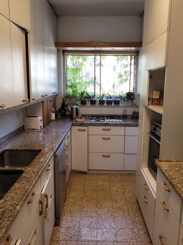 דירה להשכרה בירושלים — 2