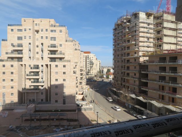 דירה להשכרה בירושלים — 3