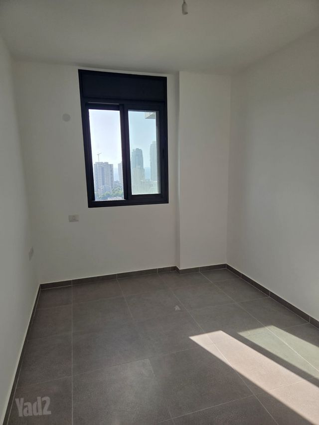 דירה, השבטים 6, דרום מזרח, בת ים