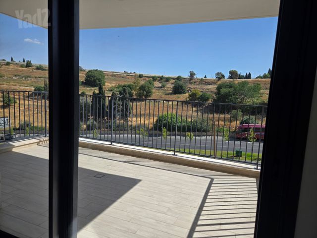 דירה להשכרה בירושלים — 2
