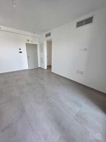 דירה להשכרה בתל אביב יפו — 2