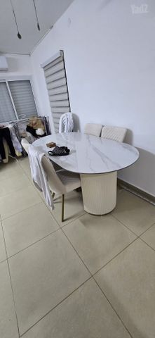 קרן היסוד 23