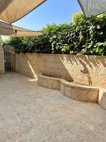 דירת גן להשכרה בירושלים — 2