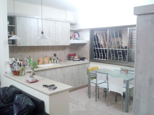 דירה, ארלוזורוב 117, הצפון החדש - כיכר המדינה, תל אביב יפו