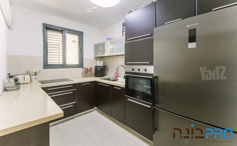 שמואל שרירא