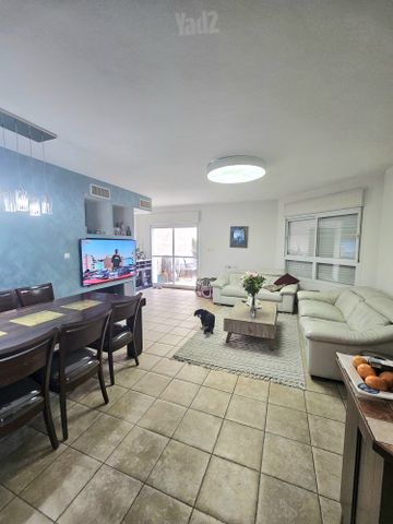 דירה למכירה בירושלים (תיווך) — 2
