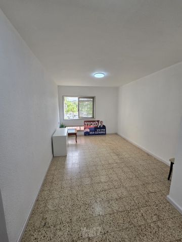 דירה, שכונה ט', באר שבע