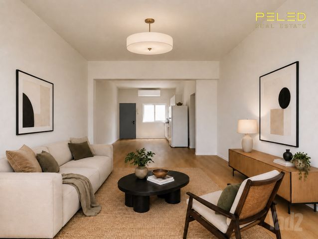 טוני הלה 2