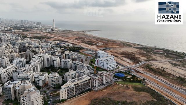 הגוש הגדול, רמת אביב החדשה, נופי ים