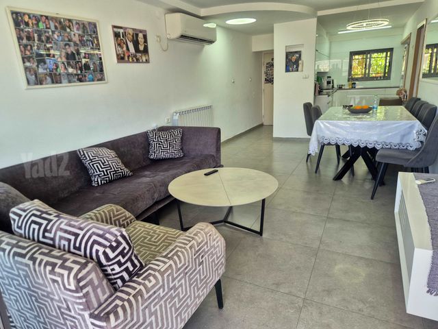 דירה למכירה בירושלים (תיווך) — 2