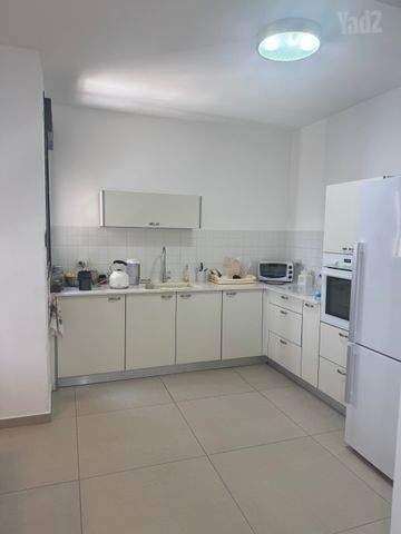 מתחם 1200