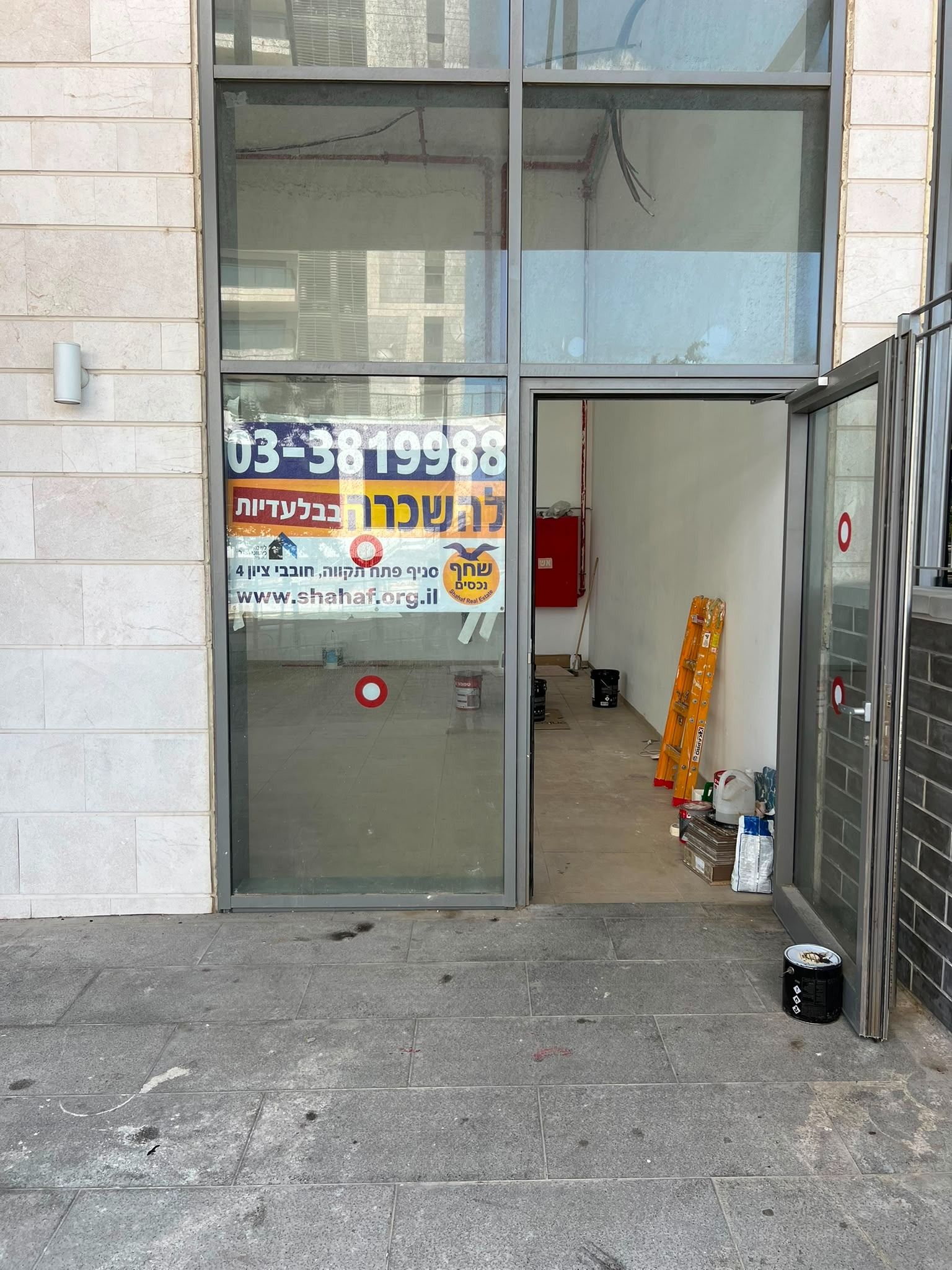חנויות/ שטח מסחרי, דוד בן גוריון, השכונה הוותיקה, גבעת שמואל
