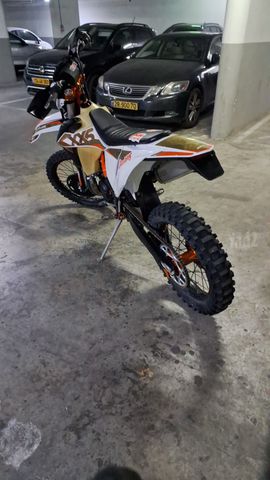 מודעת רכב KTM Enduro EXC 300