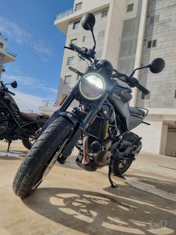 מודעת רכב הוסקוורנה SVARTPILEN 250