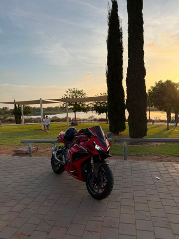 מודעת רכב הונדה CB650R
