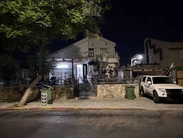 שדרות הציונות 54